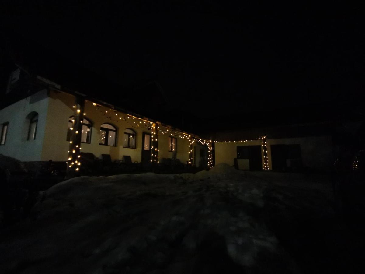 Jugul Taranului Agropensiune Polovragi, Gorj Exterior foto
